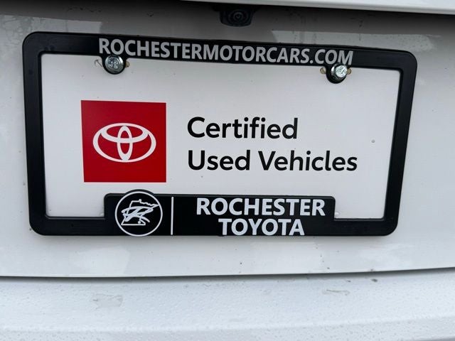 2025 Toyota Camry SE FWD