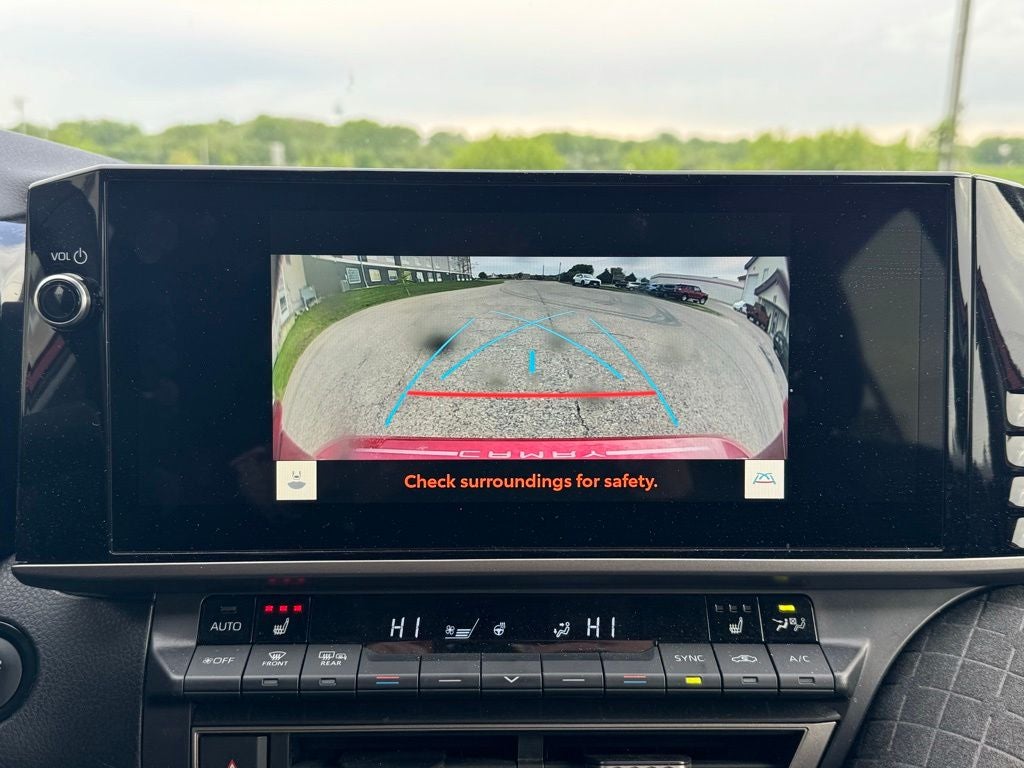 2025 Toyota Camry XLE FWD