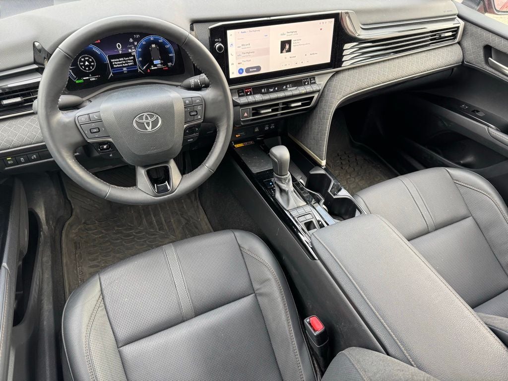 2025 Toyota Camry XLE FWD