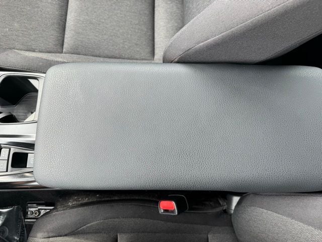 2025 Toyota Camry LE FWD