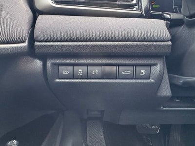 2025 Toyota Camry LE FWD