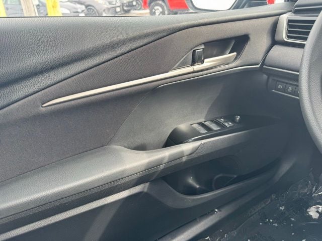 2025 Toyota Camry LE FWD