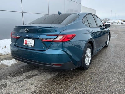 2025 Toyota Camry LE FWD
