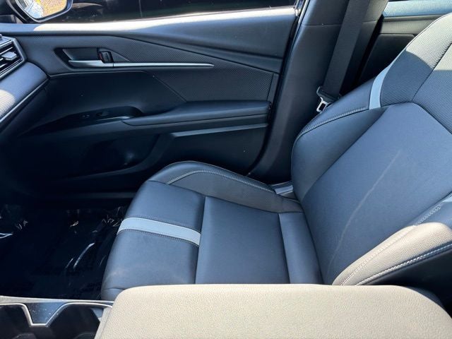 2025 Toyota Camry SE FWD