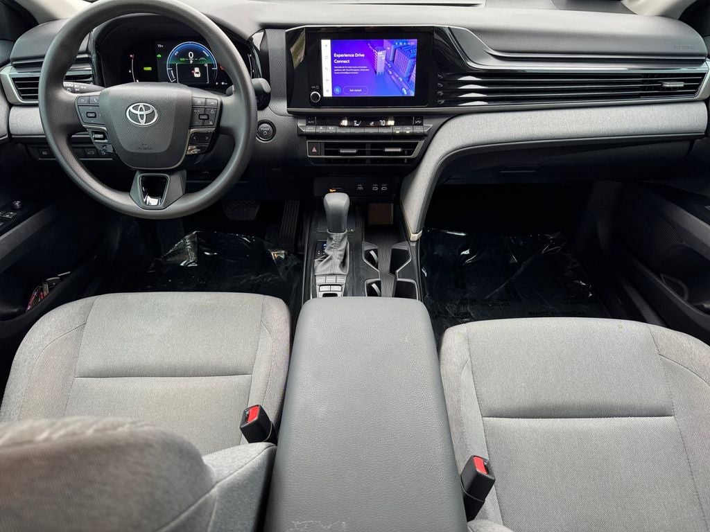 2025 Toyota Camry LE FWD