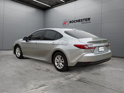 2025 Toyota Camry LE FWD