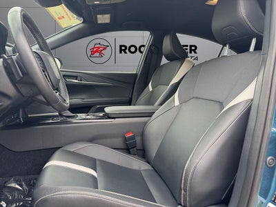 2025 Toyota Camry SE FWD