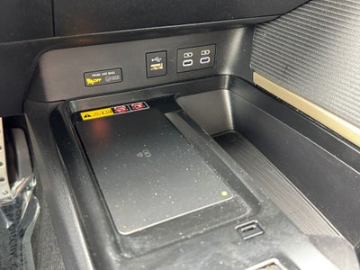 2025 Toyota Camry SE FWD