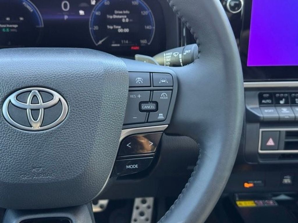 2025 Toyota Camry XSE FWD
