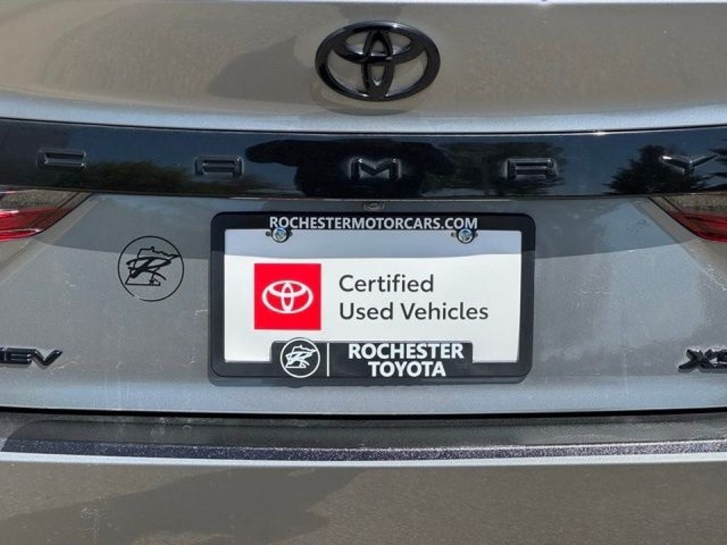 2025 Toyota Camry XSE FWD