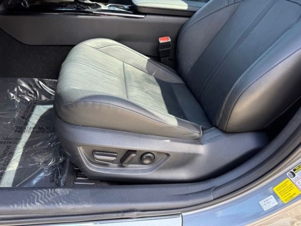2025 Toyota Camry XSE FWD
