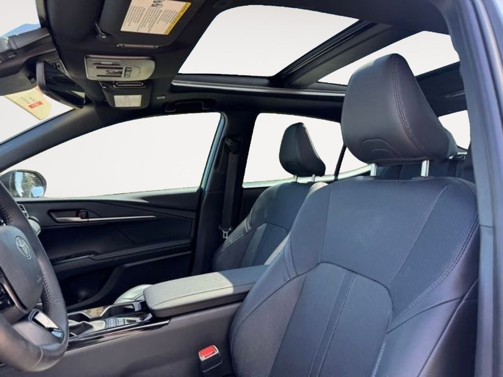 2025 Toyota Camry XSE FWD
