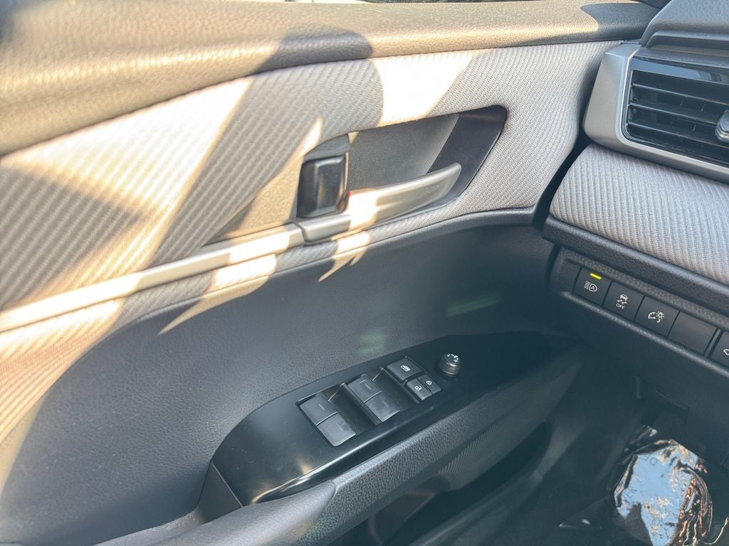 2025 Toyota Camry SE AWD