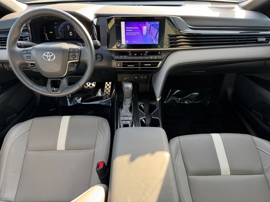 2025 Toyota Camry SE AWD