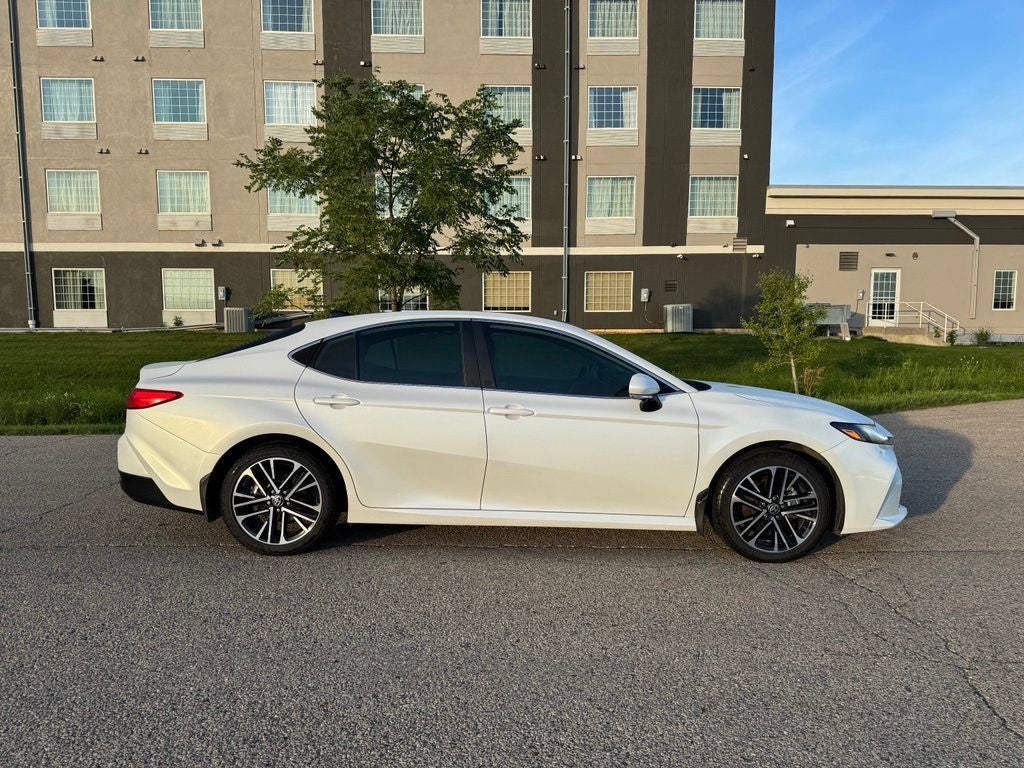 2025 Toyota Camry XLE AWD