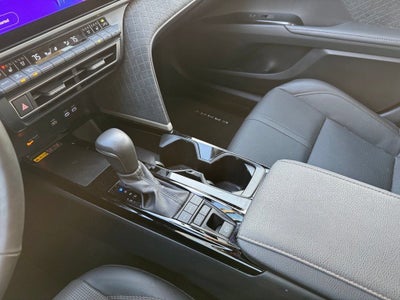 2025 Toyota Camry XLE AWD