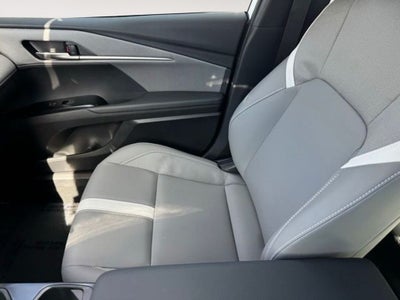 2025 Toyota Camry SE AWD