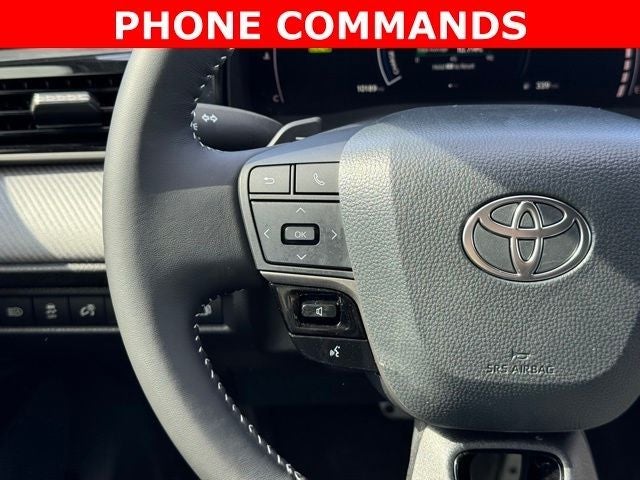 2025 Toyota Camry SE AWD