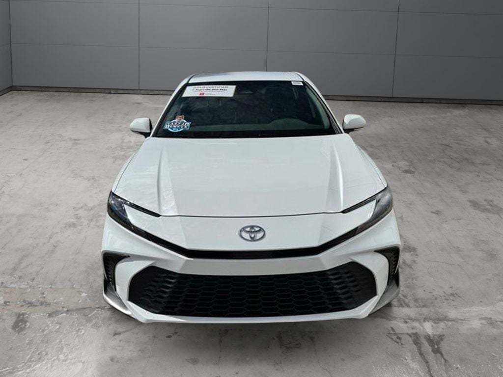 2025 Toyota Camry SE AWD