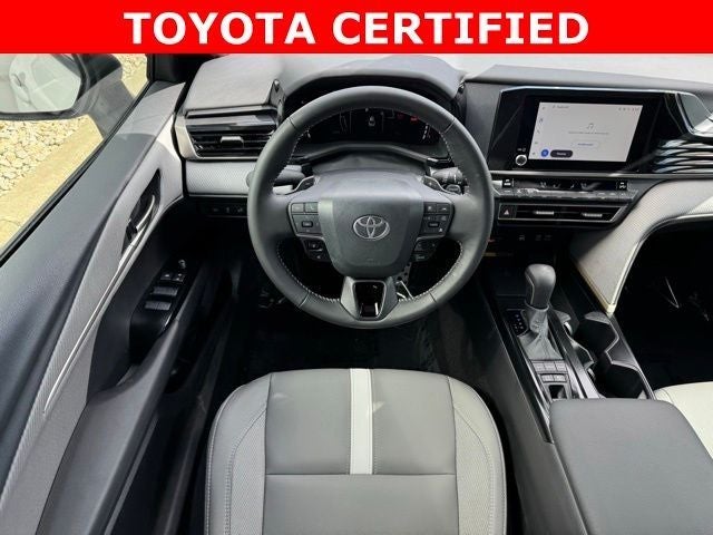 2025 Toyota Camry SE AWD