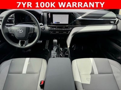 2025 Toyota Camry SE AWD