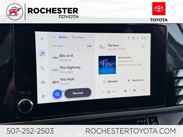 2025 Toyota Camry SE AWD