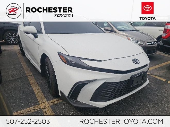 2025 Toyota Camry SE AWD