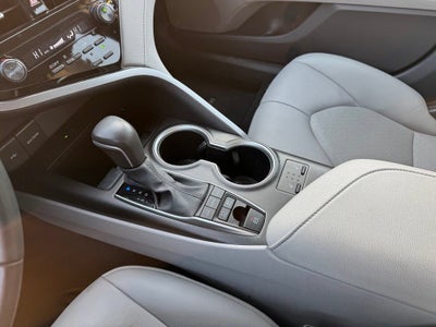 2024 Toyota Camry Hybrid XLE FWD