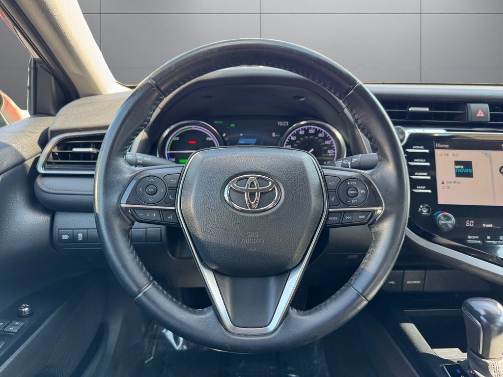 2020 Toyota Camry Hybrid XLE FWD