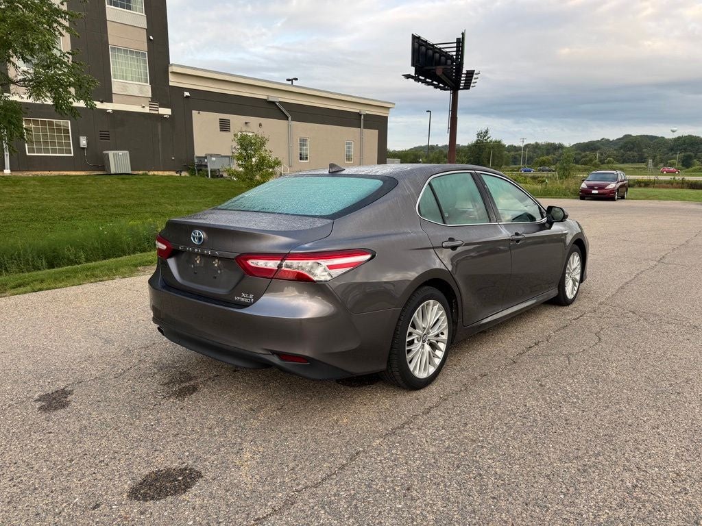2020 Toyota Camry Hybrid XLE FWD