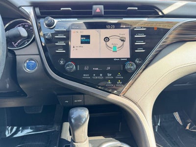 2020 Toyota Camry Hybrid XLE FWD