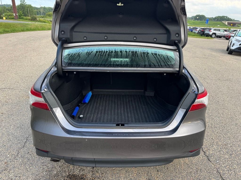 2020 Toyota Camry Hybrid XLE FWD