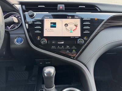 2020 Toyota Camry Hybrid XLE FWD