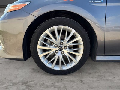 2020 Toyota Camry Hybrid XLE FWD