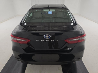 2024 Toyota Camry Hybrid XLE FWD
