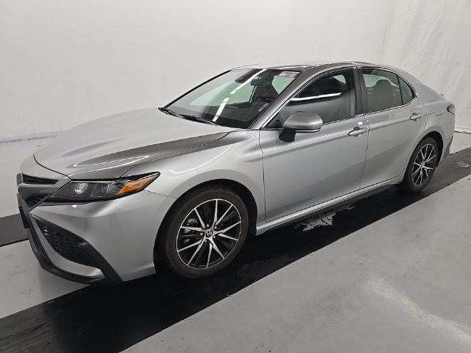 2023 Toyota Camry SE FWD