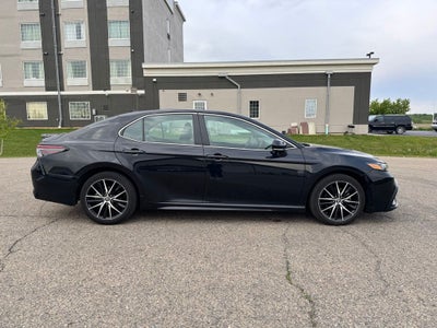 2023 Toyota Camry SE FWD