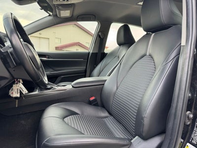 2023 Toyota Camry SE FWD