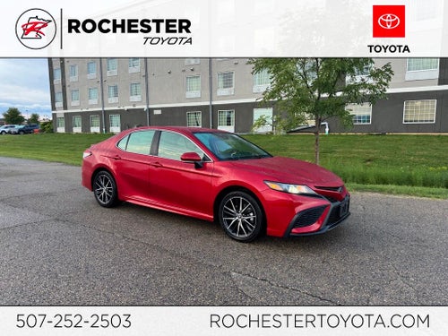2024 Toyota Camry SE FWD