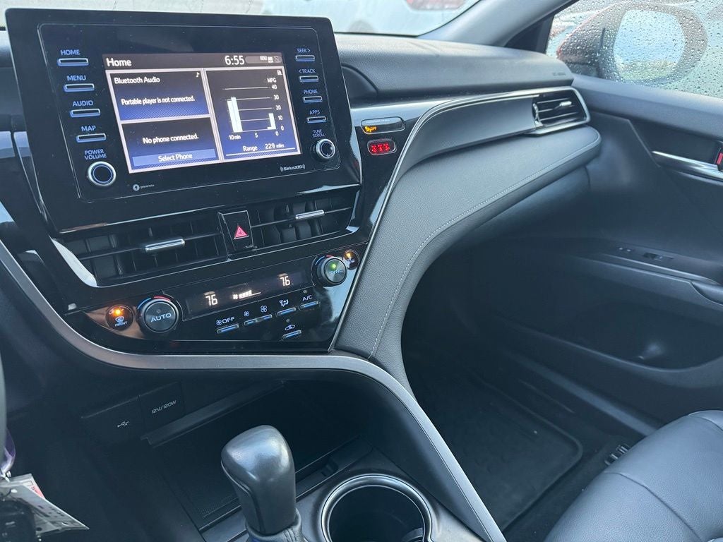 2024 Toyota Camry SE FWD