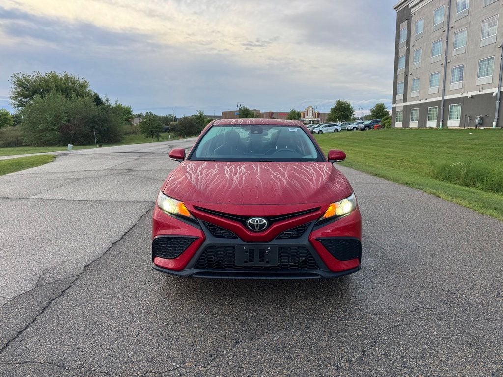 2024 Toyota Camry SE FWD