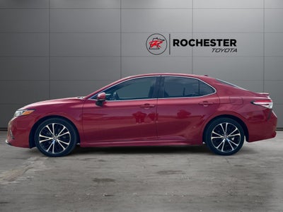 2020 Toyota Camry SE AWD
