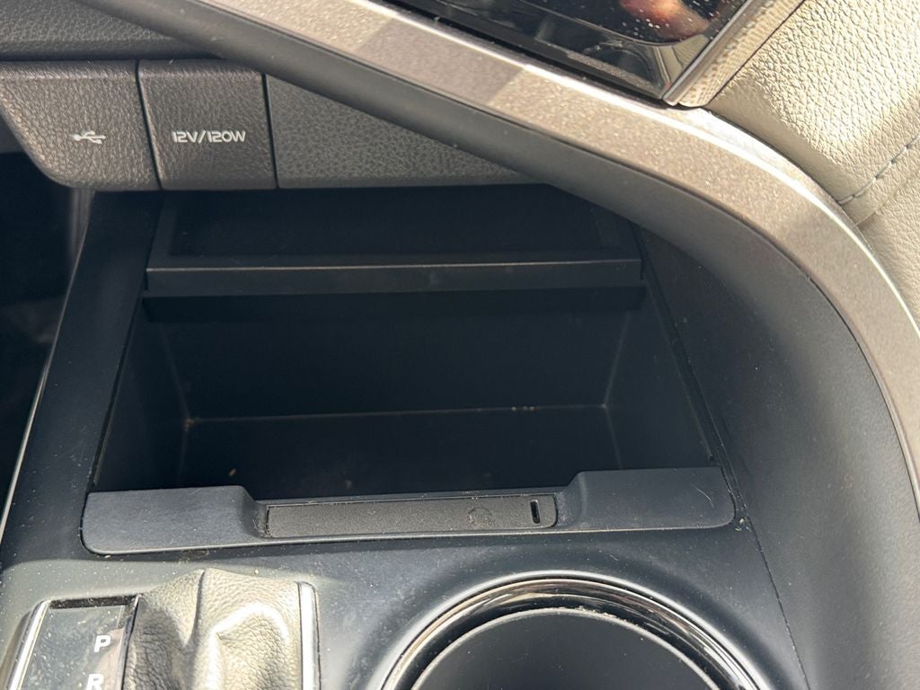 2020 Toyota Camry SE AWD