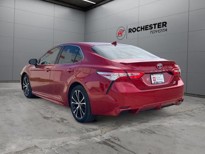 2020 Toyota Camry SE AWD