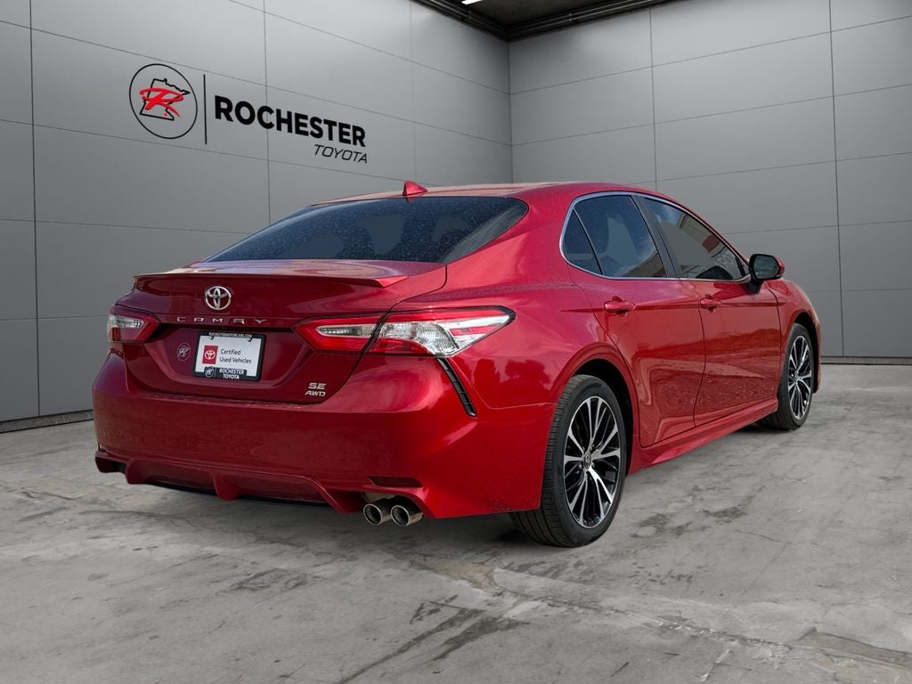 2020 Toyota Camry SE AWD