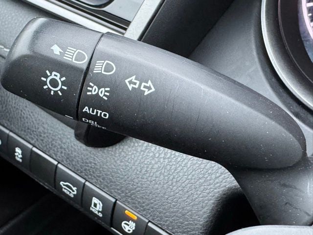 2023 Toyota Camry SE AWD