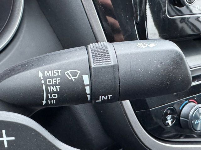 2023 Toyota Camry SE AWD