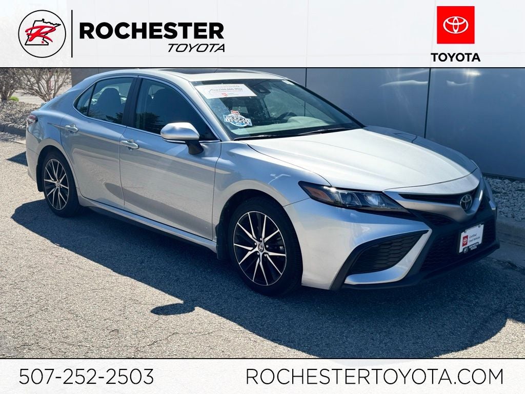 2024 Toyota Camry SE AWD