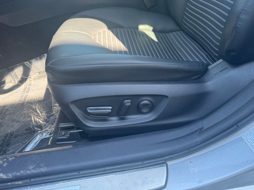 2024 Toyota Camry SE AWD