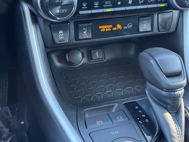 2021 Toyota RAV4 Hybrid XLE AWD